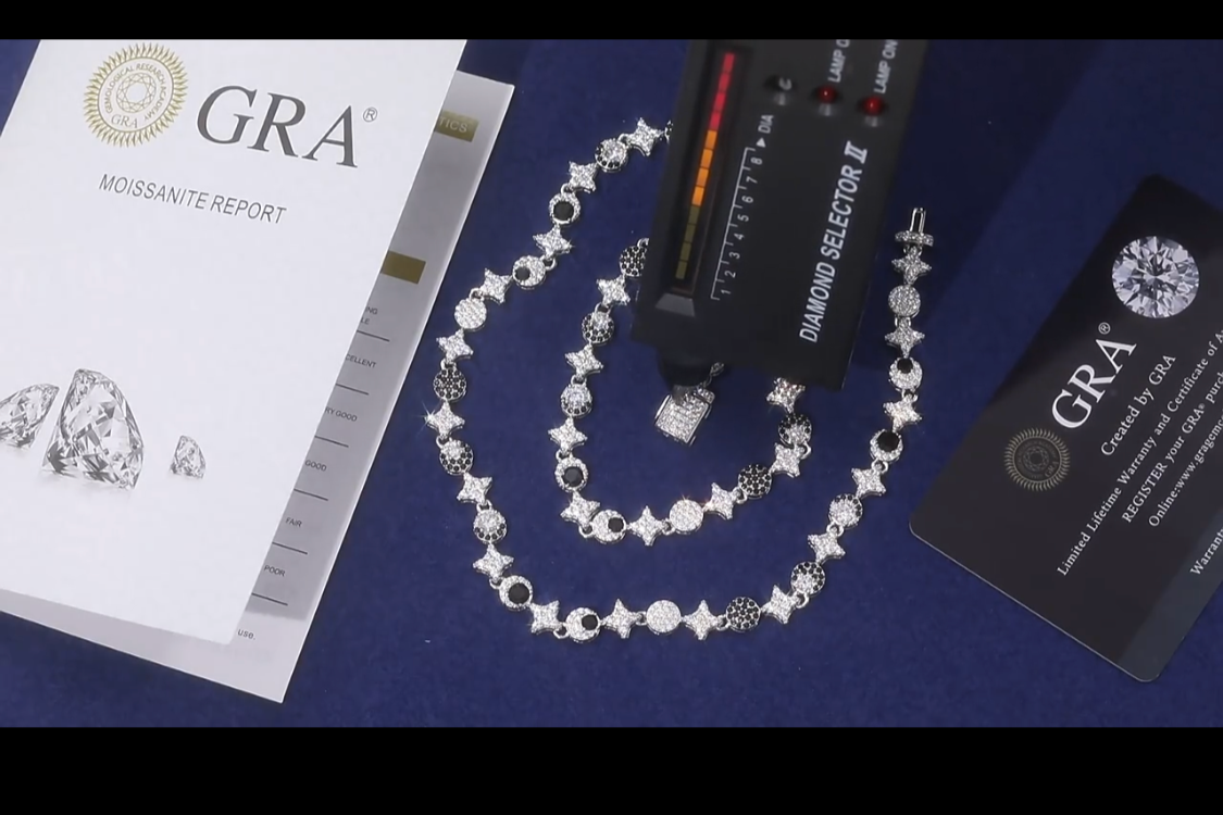 S925 White Gold Moissanite Sun/Moon/Star/ Link