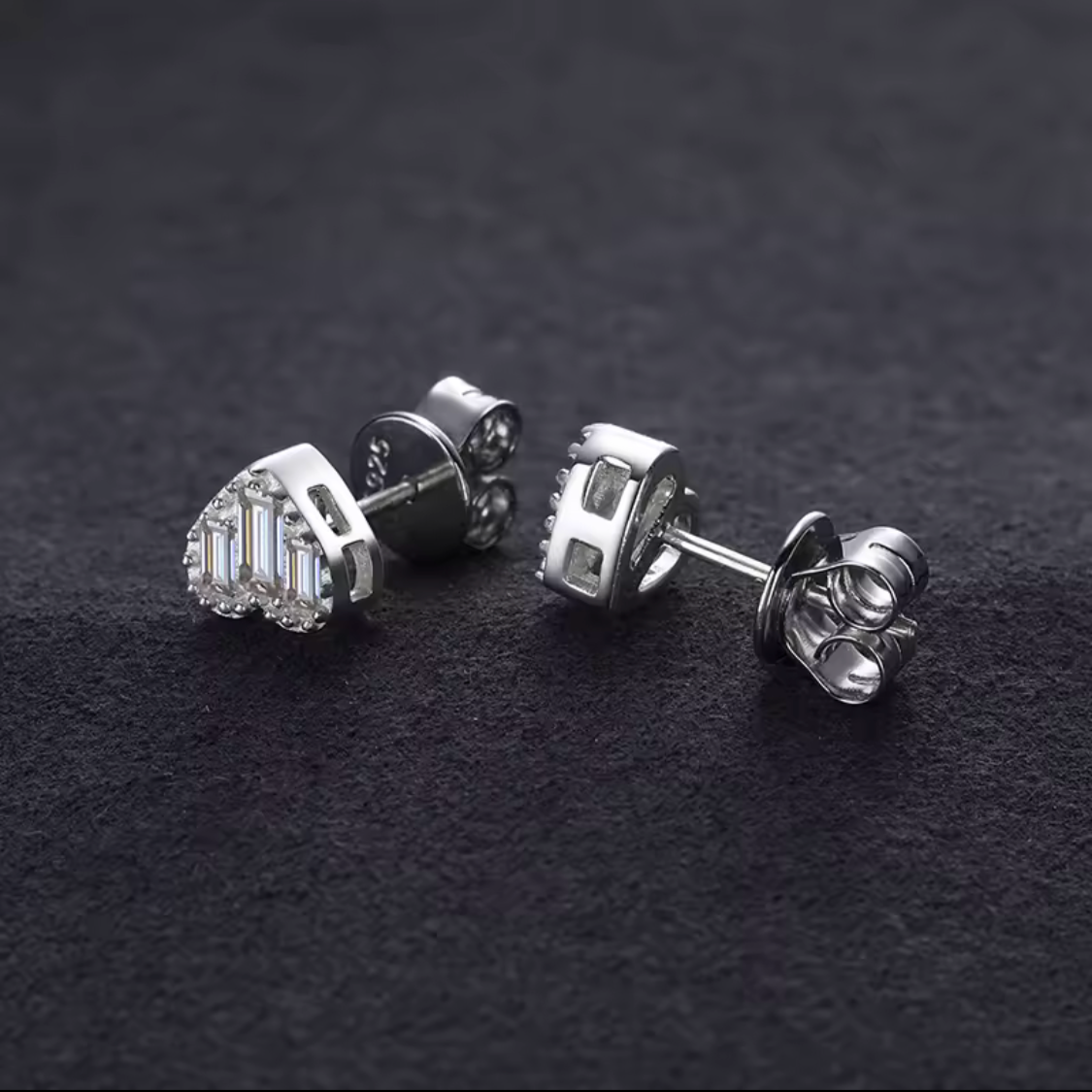 S925 VVS Moissanite Heart Baguette Studs