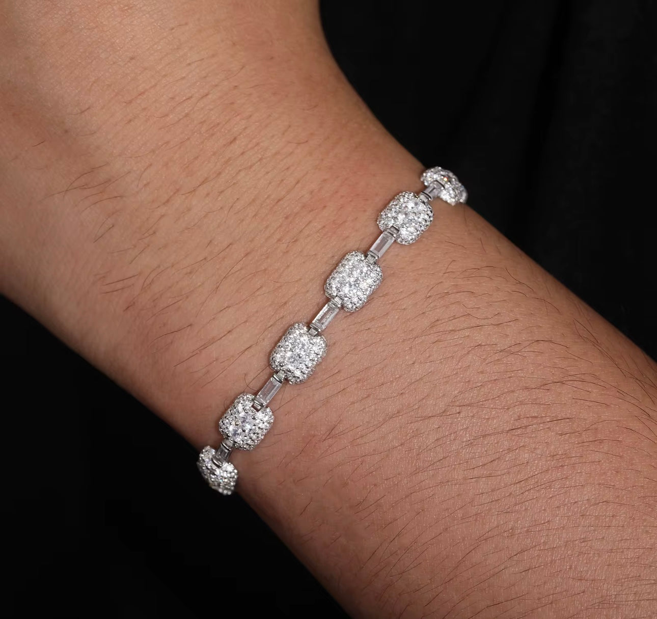 VVS White Gold Moissanite Baguette Tennis Bracelet