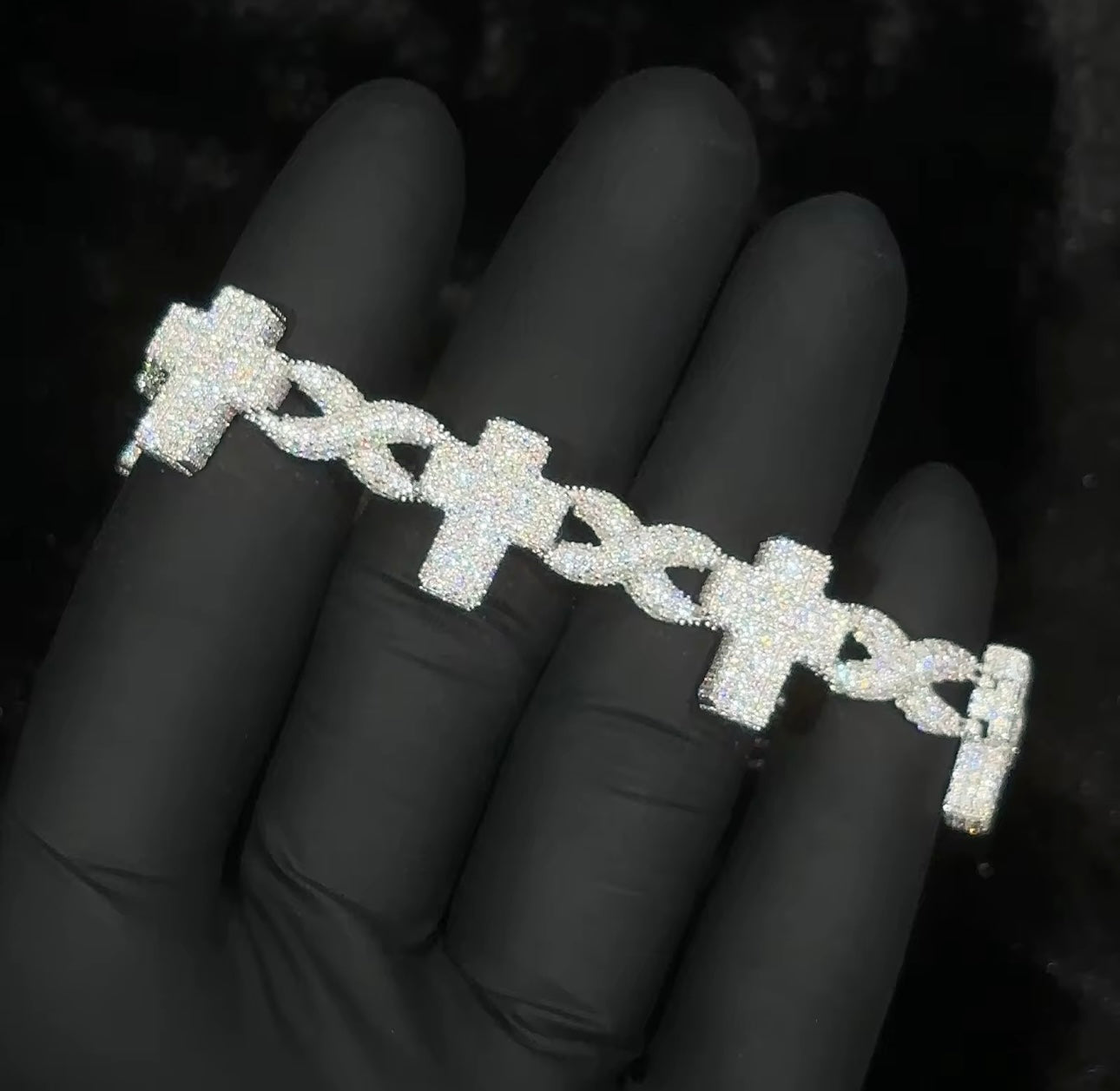 VVS Cross Cuban Link