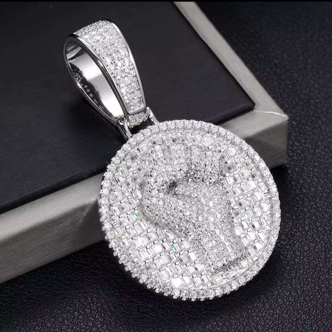 S925 VVS Moissanite Power Pendant