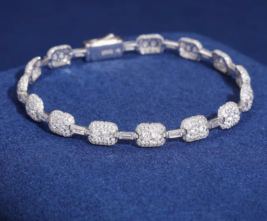 VVS White Gold Moissanite Baguette Tennis Bracelet