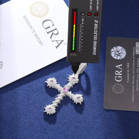 Moissanite VVS1 Thorns Cross Pendant White Gold